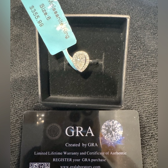 SOLD!! BRAND NEW Size 6 925 sterling silver Moissanite diamond ring. GRA RATED - Picture 4 of 11